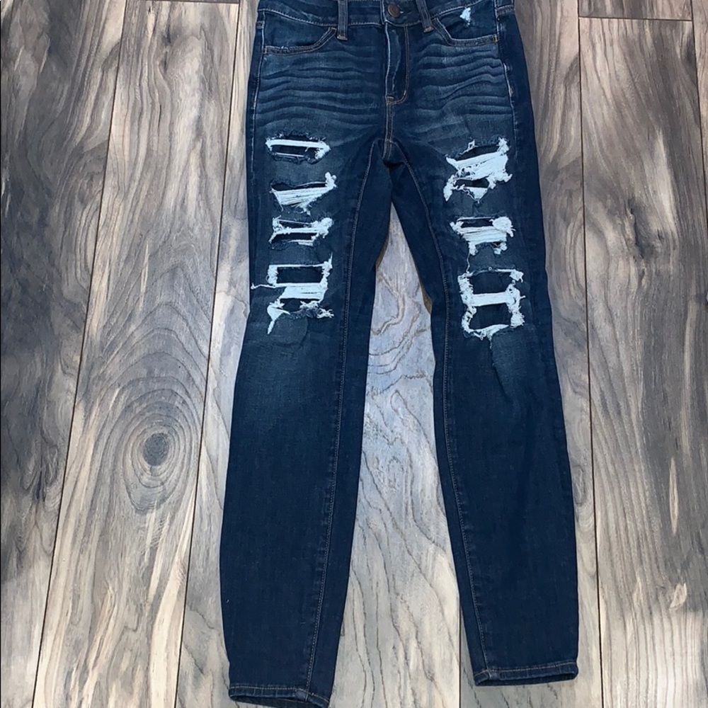 american eagle jeans!